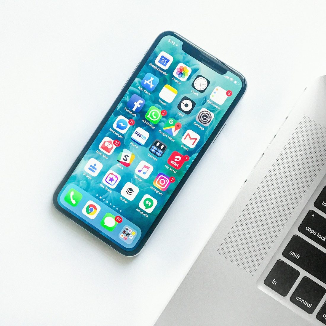 亚新体育 APP 赛程与赛事列表界面示意